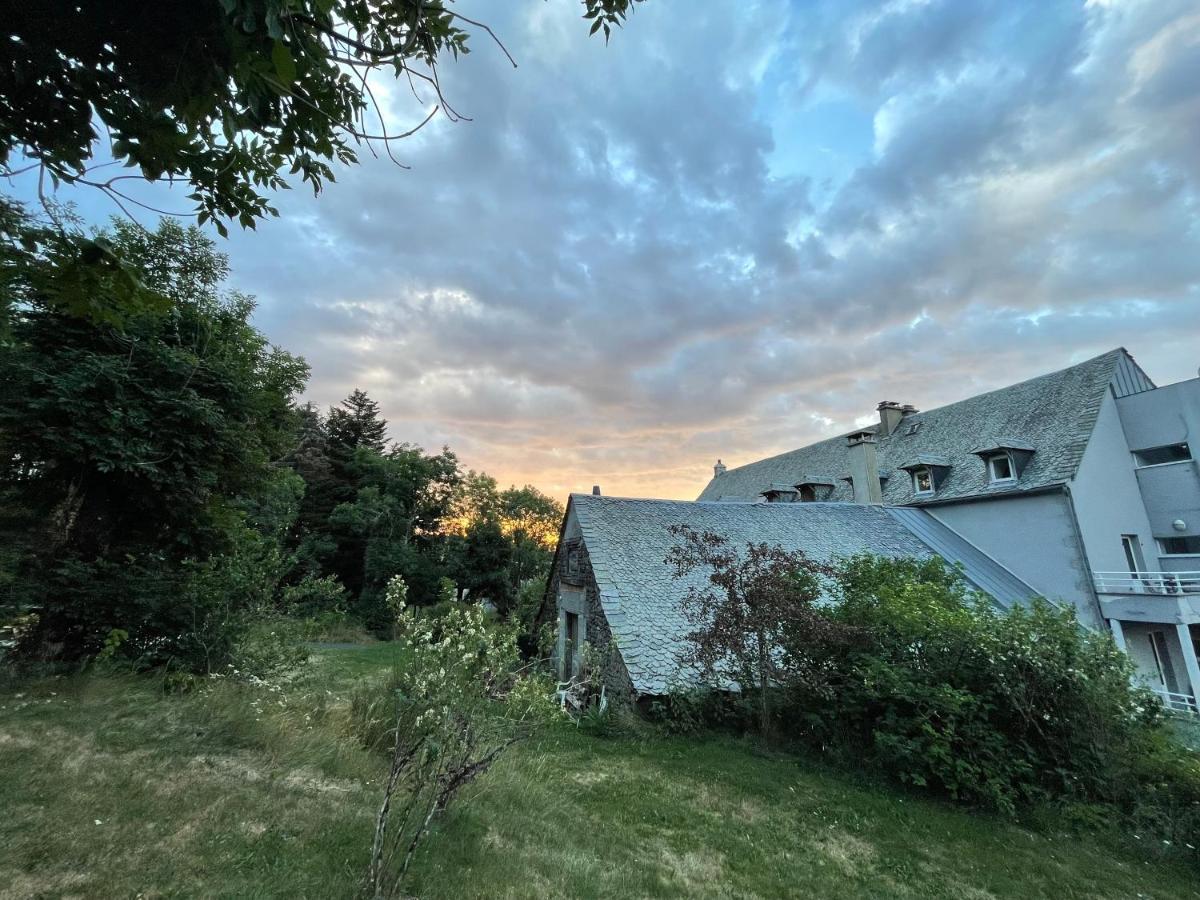 La Domerie - Maison D'Hotes Otel Aubrac Dış mekan fotoğraf